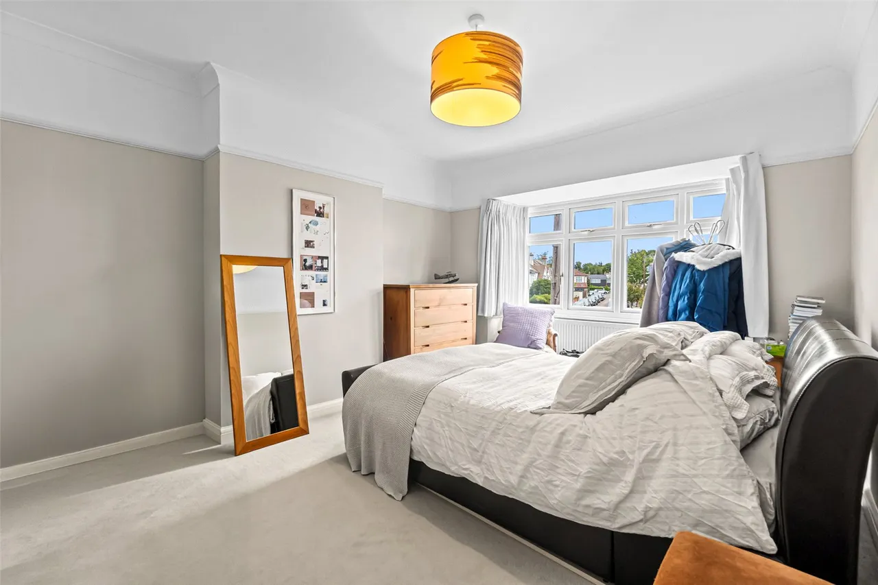 Cambridge Crescent, Teddington, TW11 8DX, photo 8