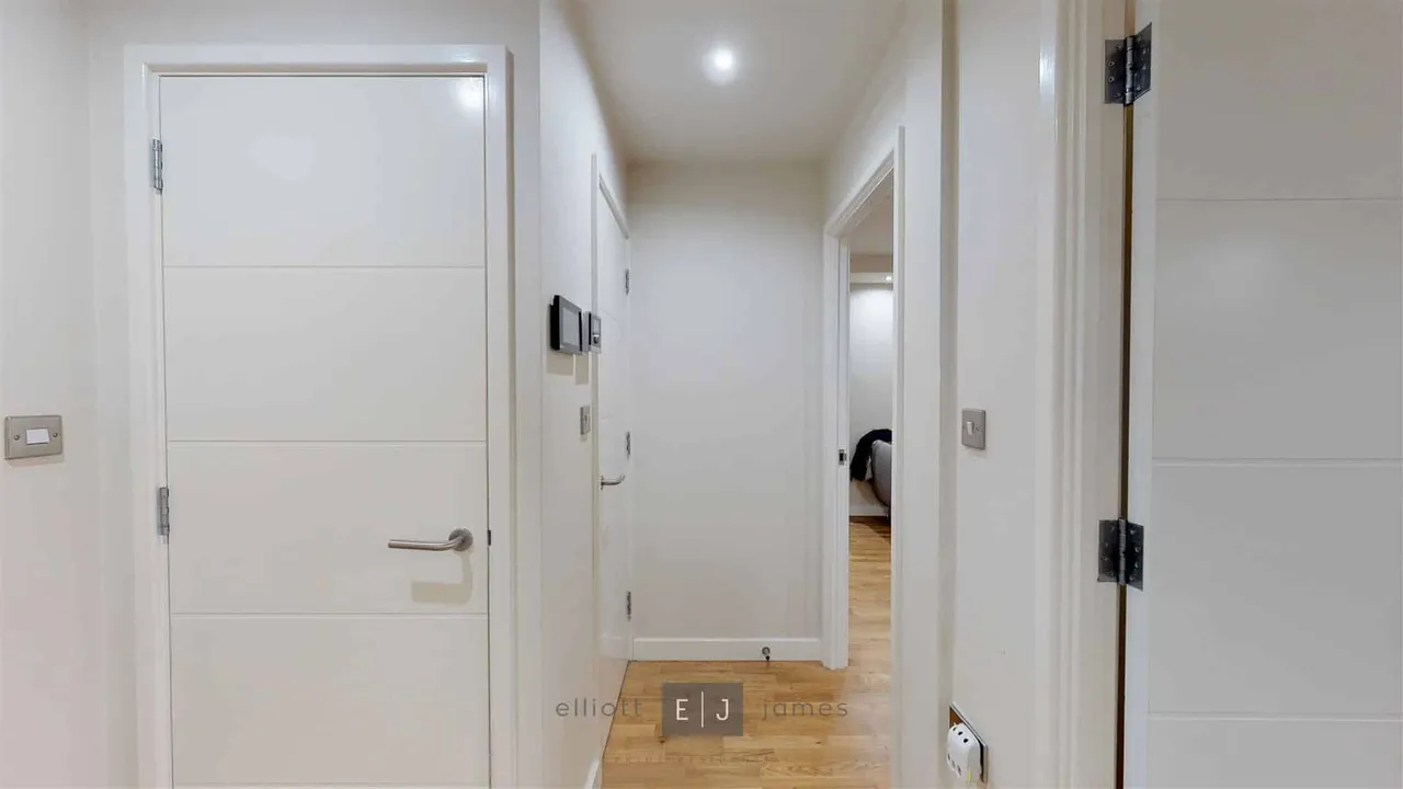 Charteris Road, Woodford Green, photo 3