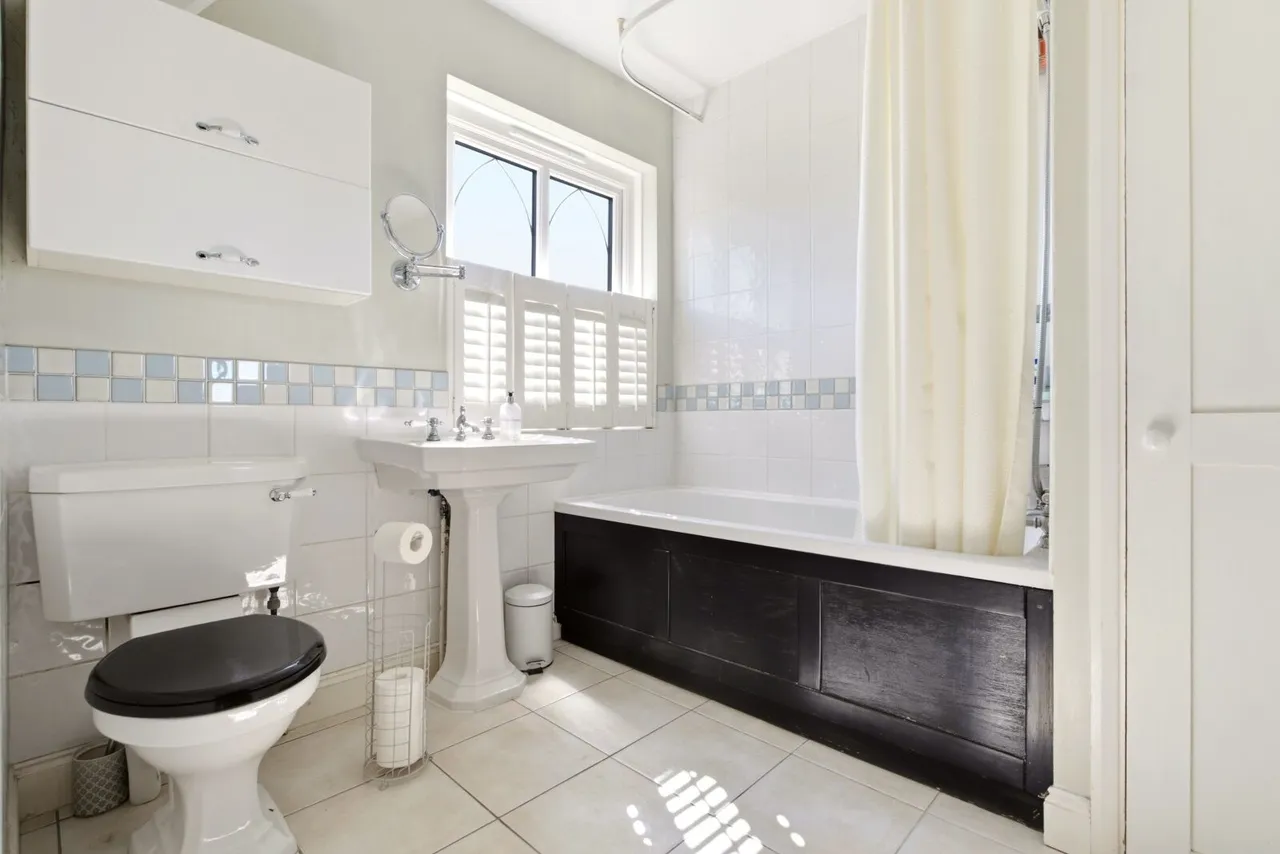 Trowley Hill Road, Flamstead, AL3, photo 9