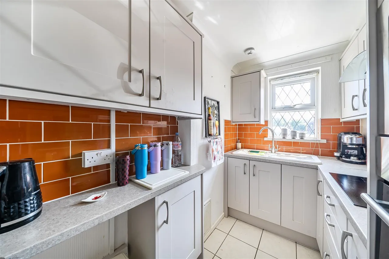 Off Westbury Road, Cleethorpes, DN35, photo 7