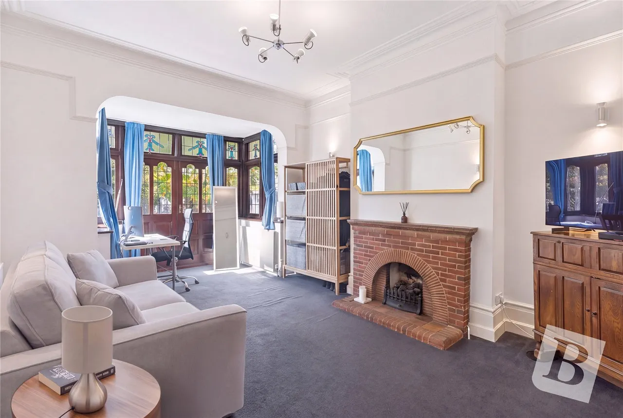 Engayne Gardens, Upminster, RM14, photo 6