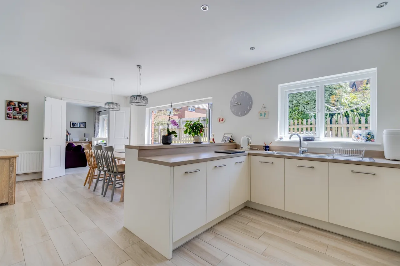Clos Goch Cardiff, CF15, photo 9