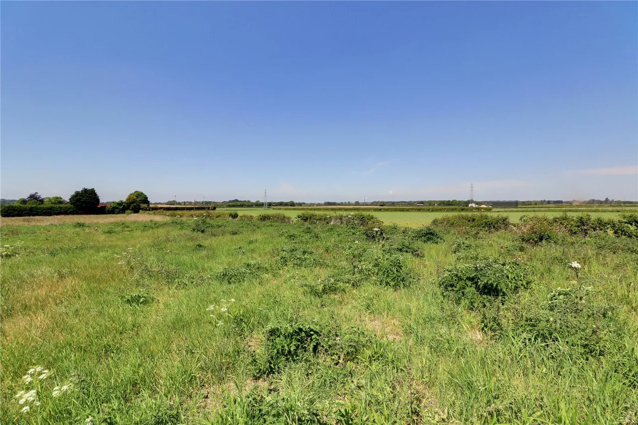 Cordeaux Close, Scotter, DN21, photo 2