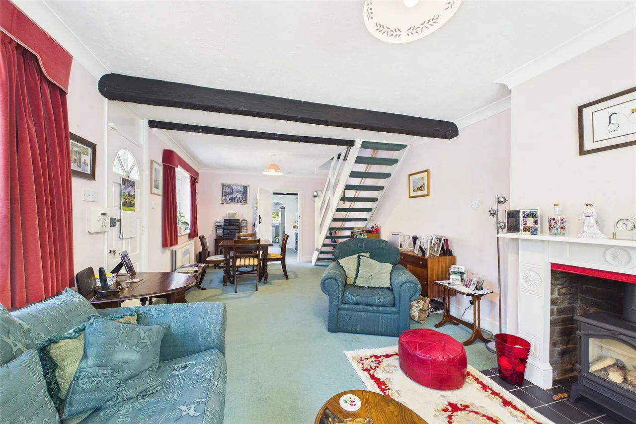 MacDonald Road, Lightwater, GU18, photo 7