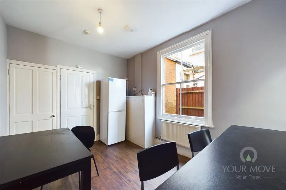 London Road, Northampton, NN4, photo 7