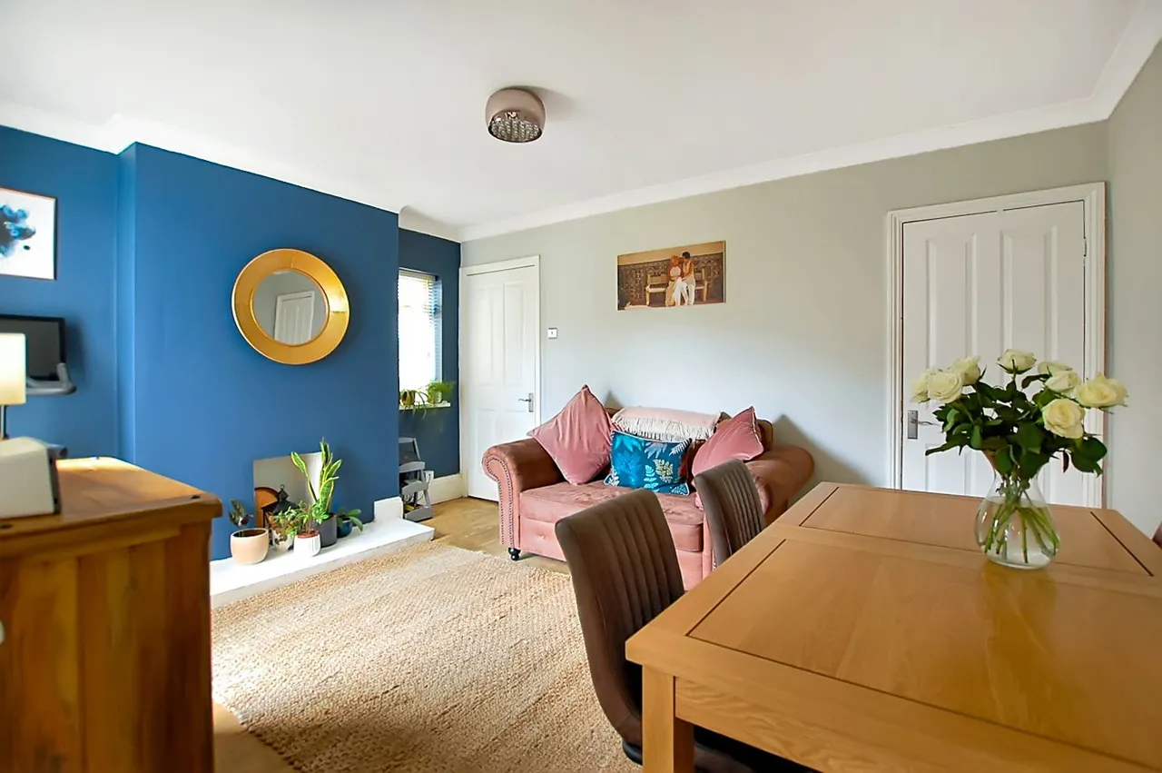 London Road, Charlton Kings, Cheltenham, GL52 6YX, photo 12