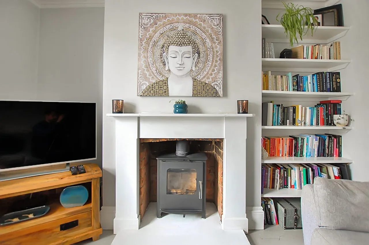 London Road, Charlton Kings, Cheltenham, GL52 6YX, photo 6