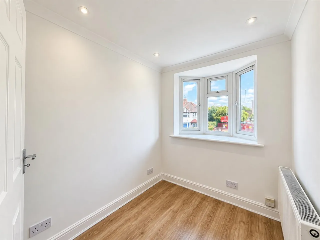 Semi-Detached To LetLady Margaret Road, Southall, UB1, photo 12
