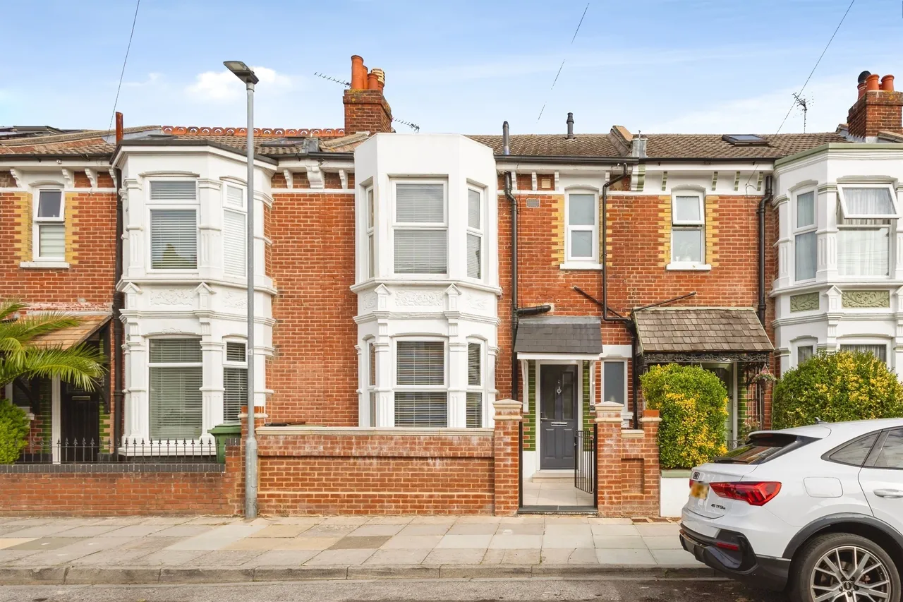 3 bed house for sale, St Chads Avenue, Portsmouth, PO2