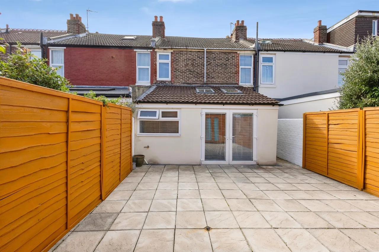 St Chads Avenue, Portsmouth, PO2, photo 11