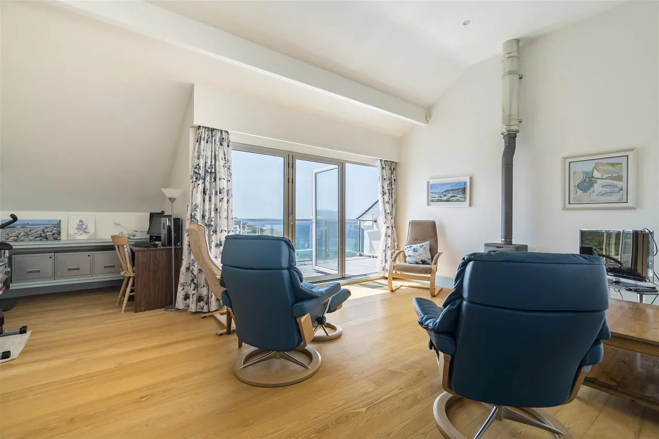 Eastcliff, Porthtowan, photo 17