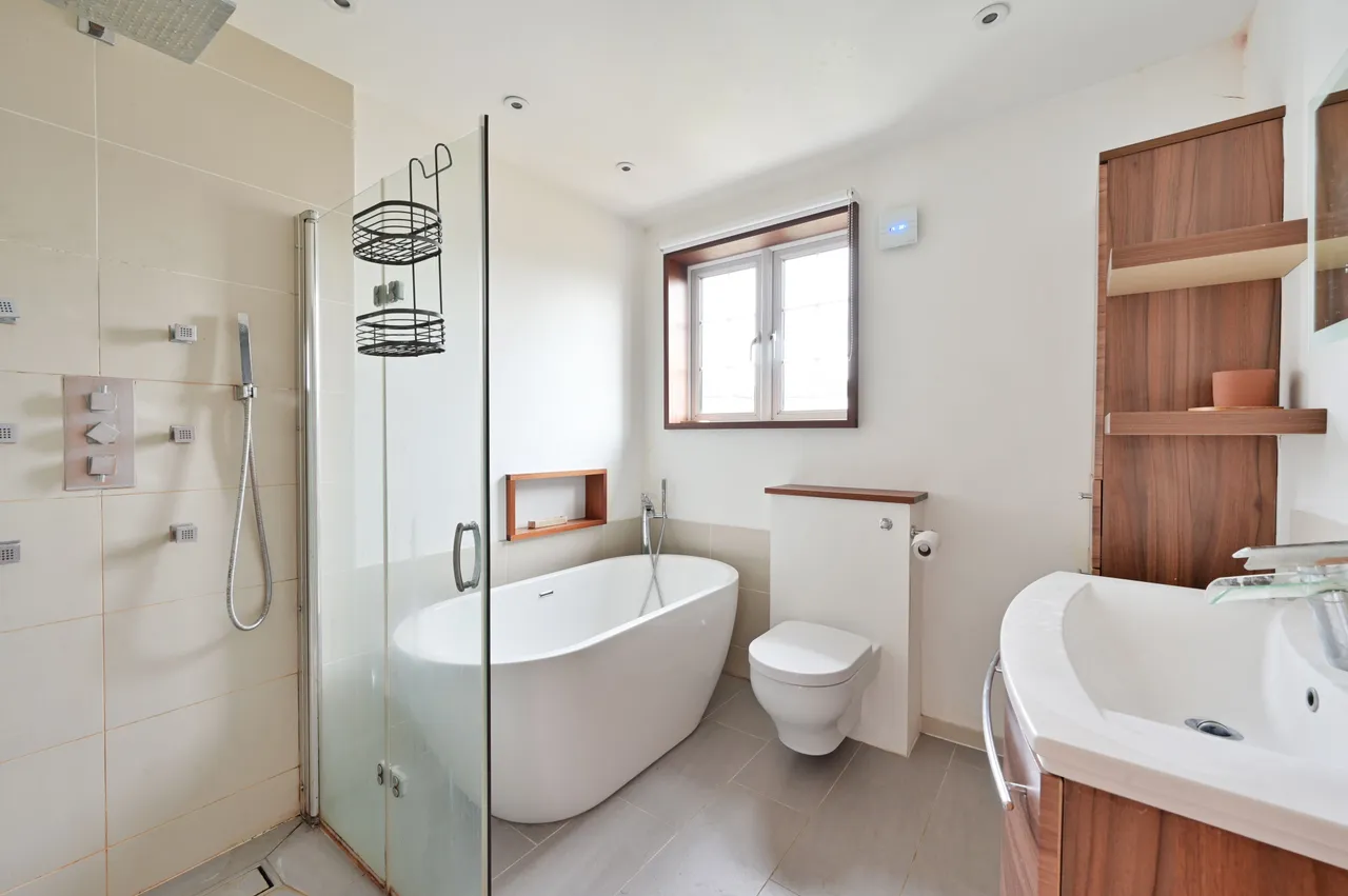 65 Templecombe Way, London, photo 7