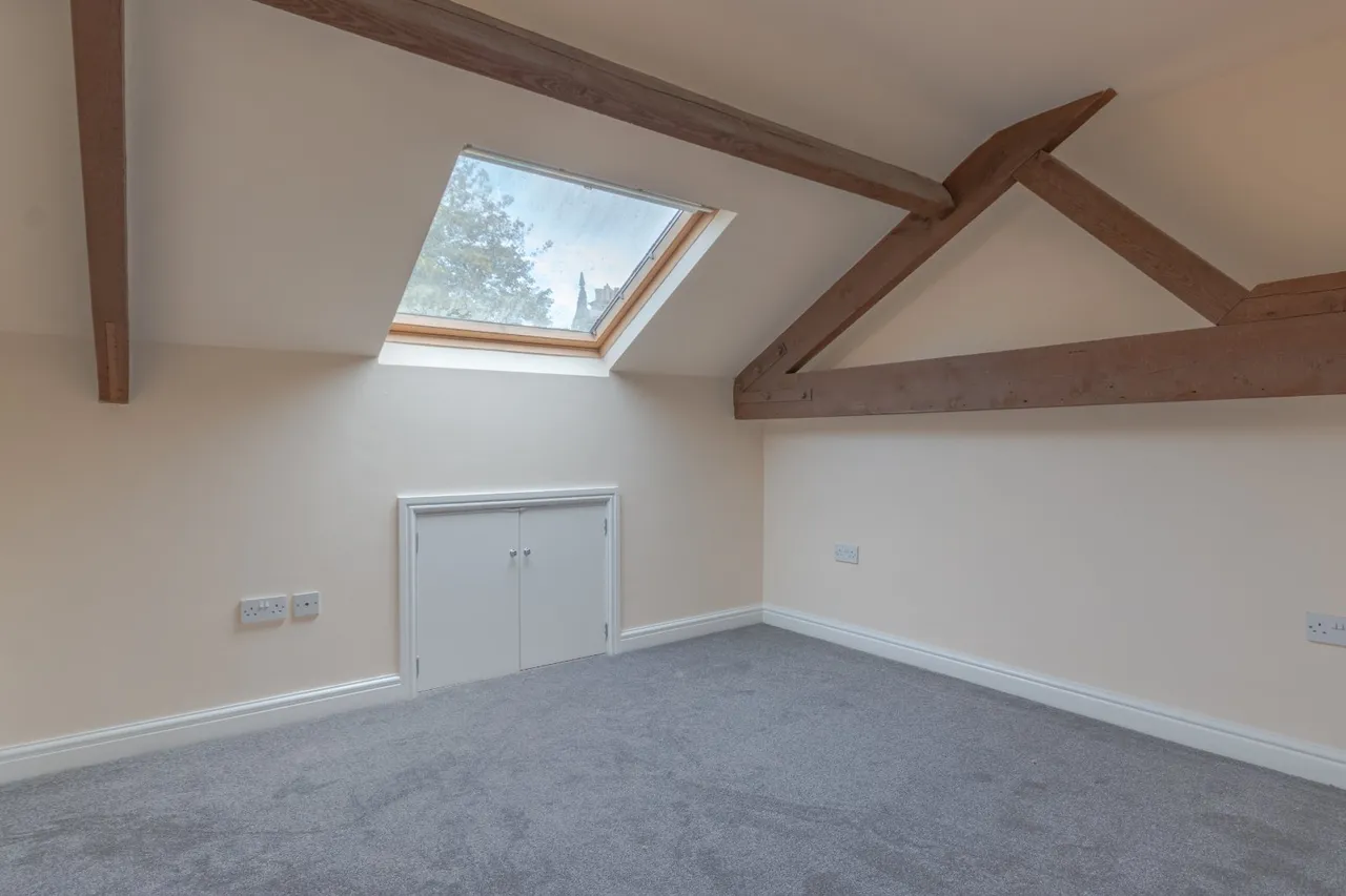 Ferrand Lane, Bingley, BD16, photo 6