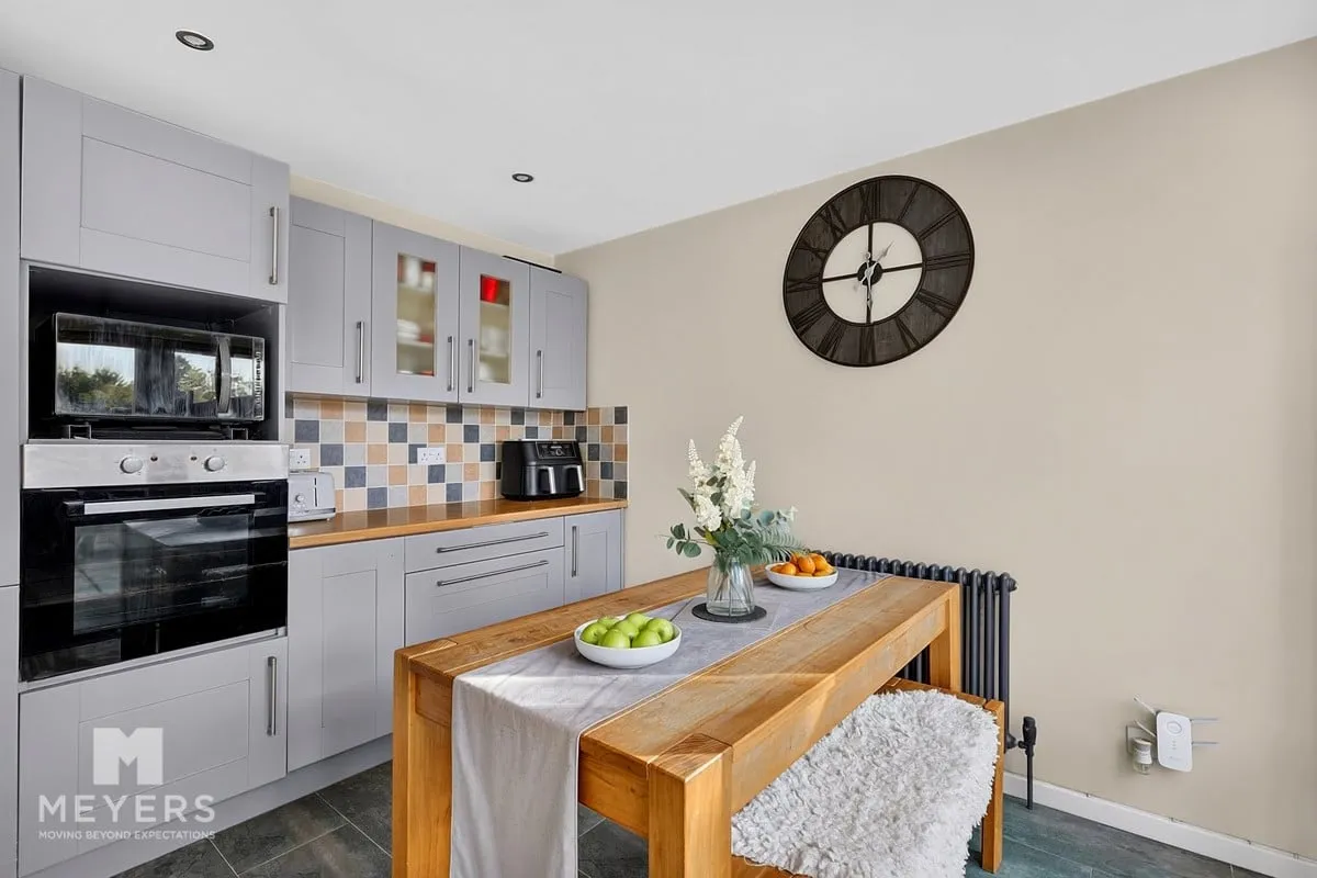 Bronte Avenue, Christchurch, BH23, photo 15
