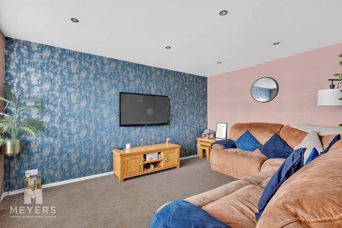 Bronte Avenue, Christchurch, BH23, photo 11