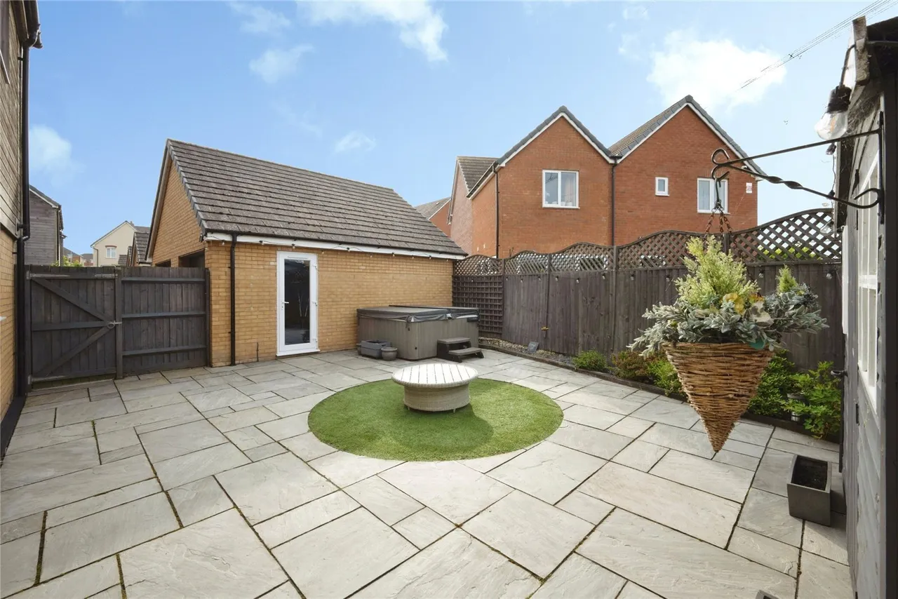 Theedway, Leighton Buzzard, Bedfordshire, LU7, photo 24