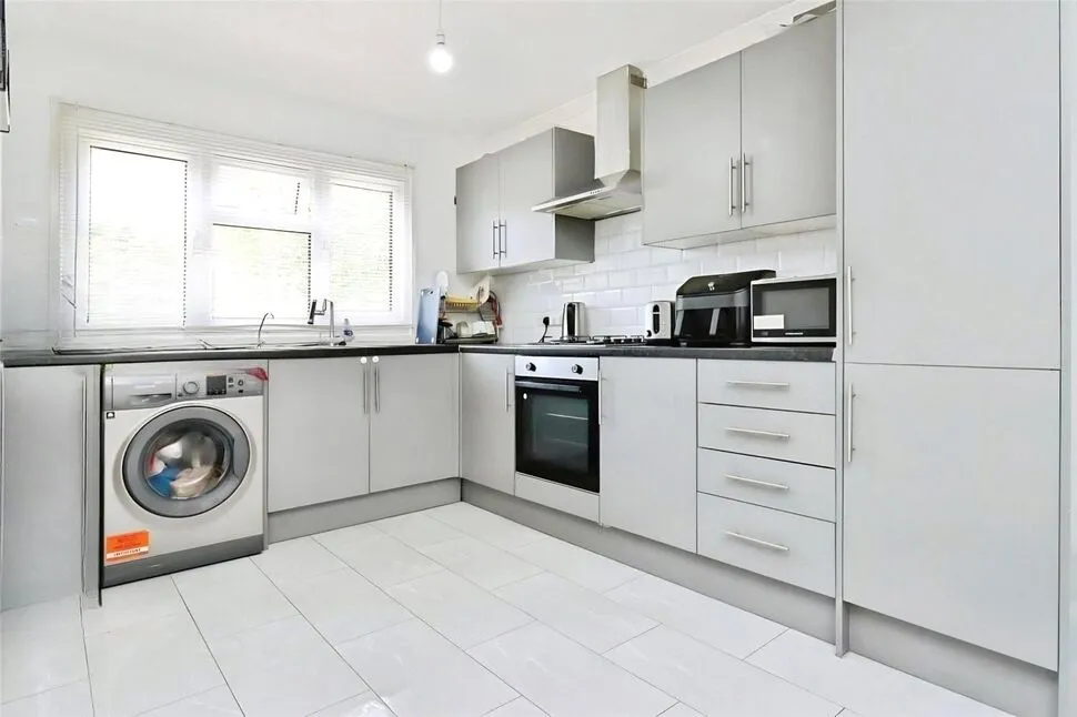 Farm Lodge Grove, Telford, TF3, photo 2