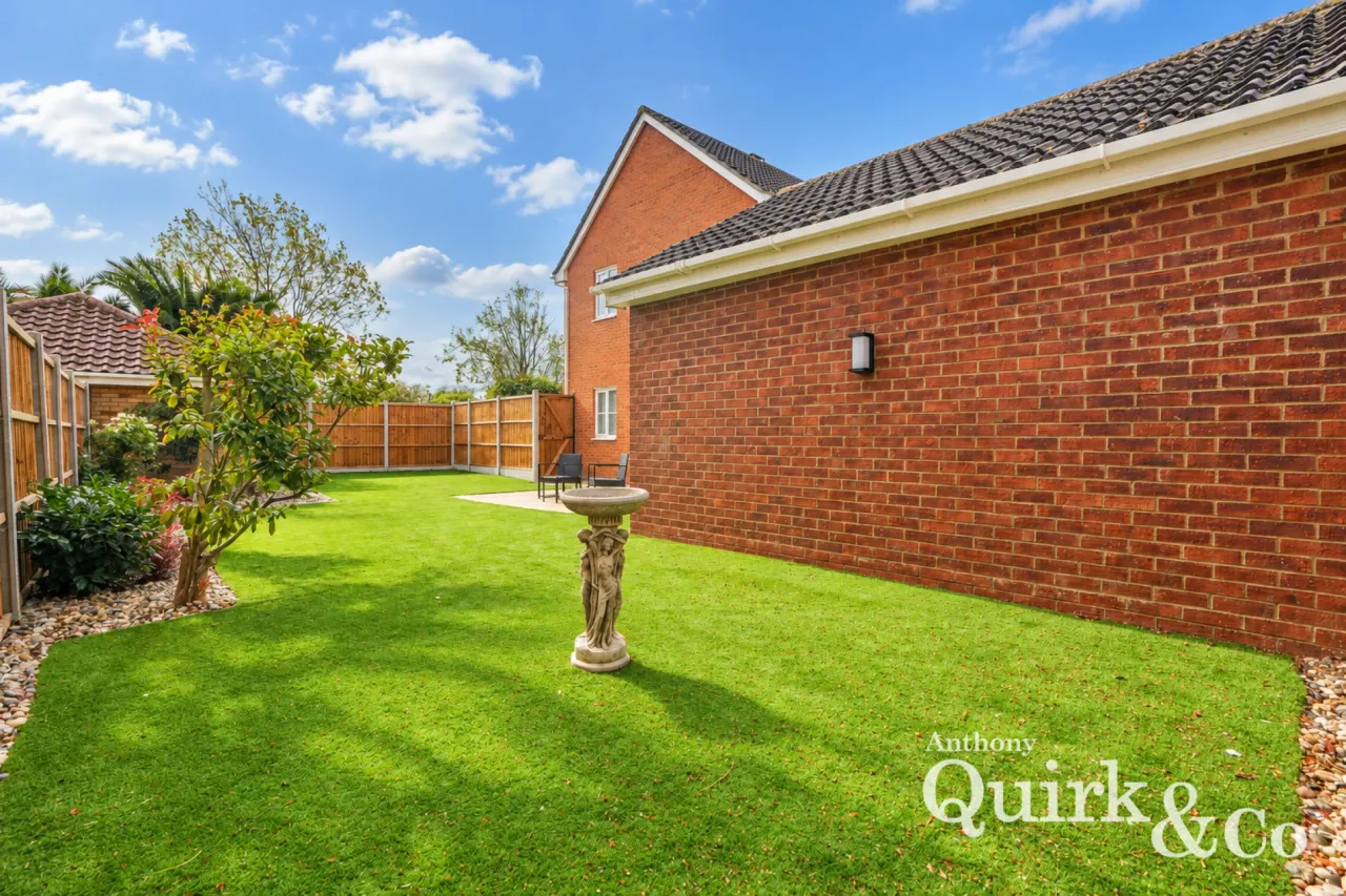 Magnolia Close, Canvey Island, SS8, photo 28