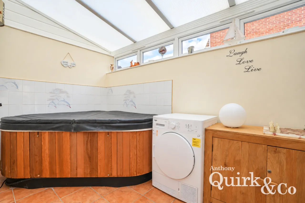 Magnolia Close, Canvey Island, SS8, photo 10