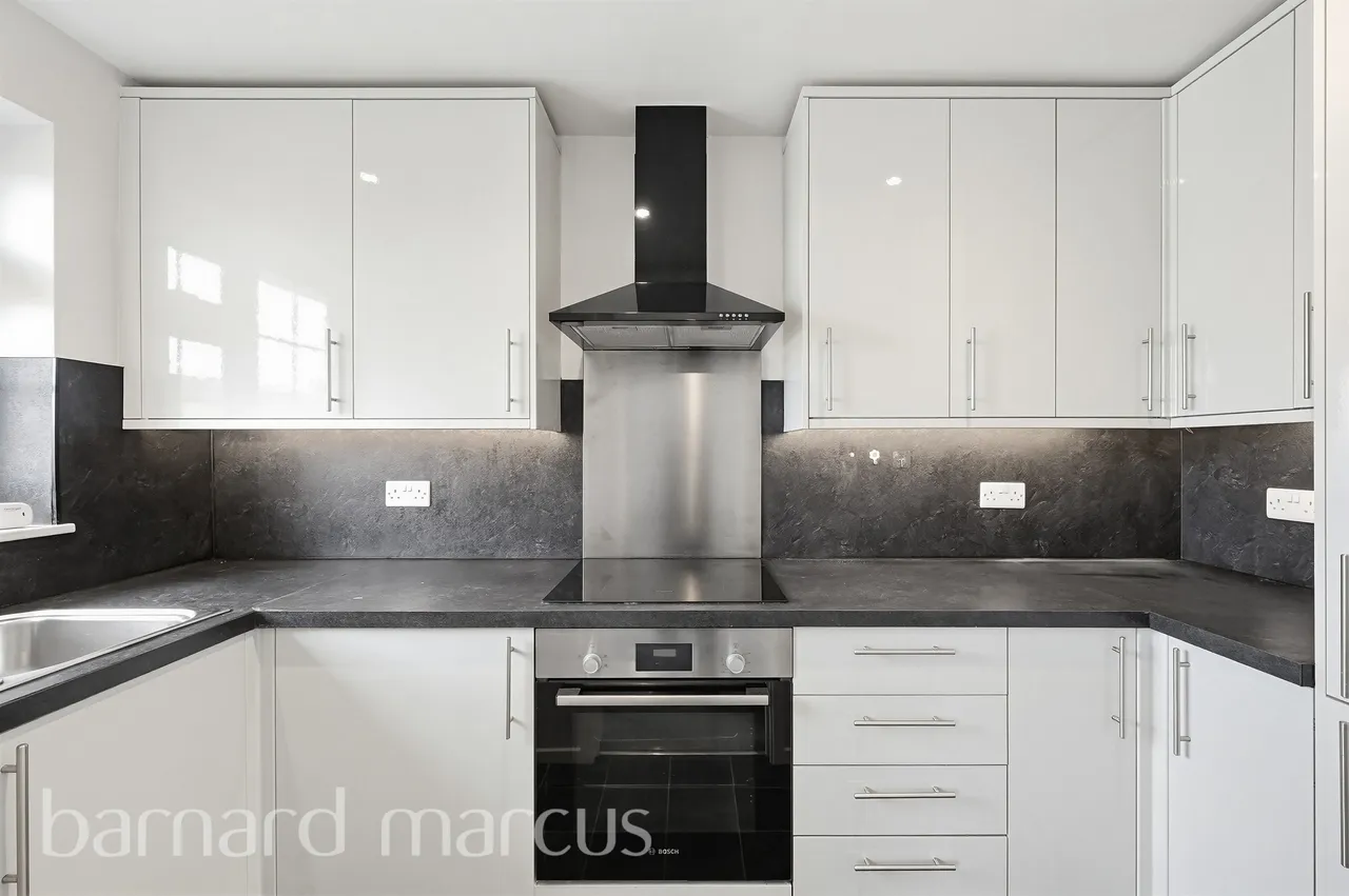 Minstrel Gardens, Surbiton, KT5, photo 5