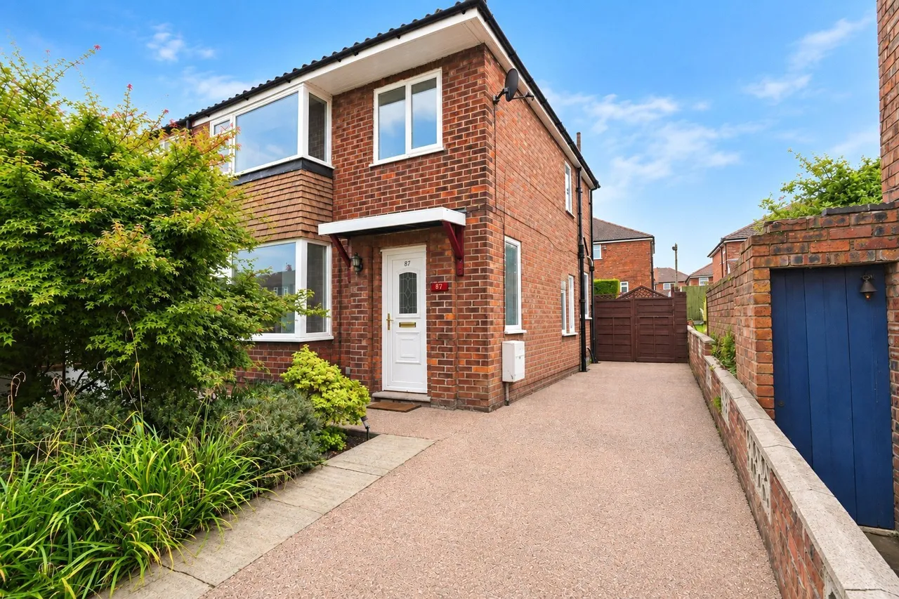 3 bed house for sale, Partington Lane, Swinton, M27