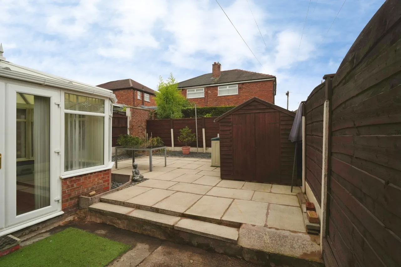 Partington Lane, Swinton, M27, photo 17