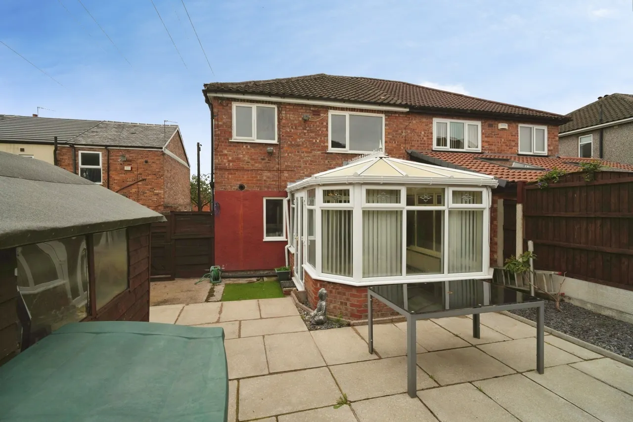 Partington Lane, Swinton, M27, photo 16