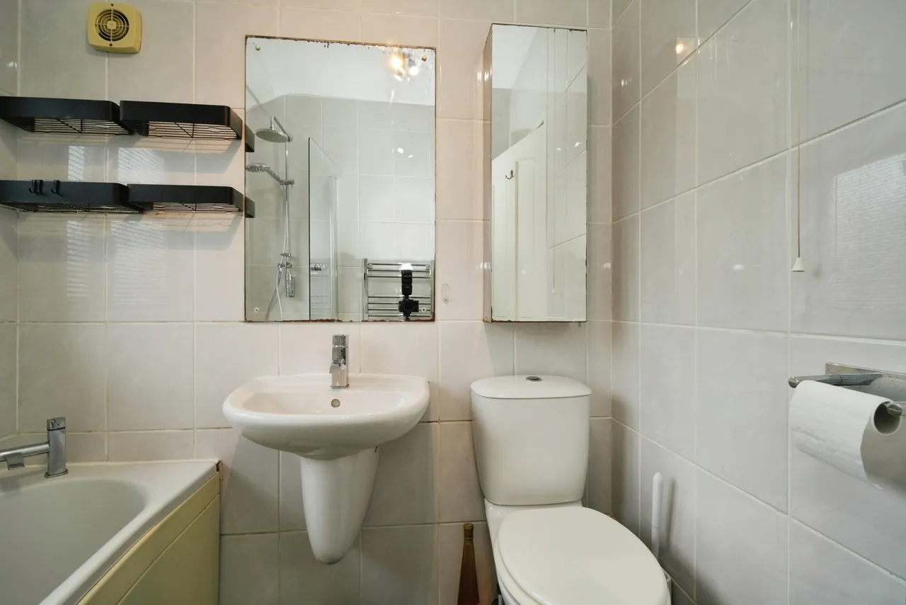 Partington Lane, Swinton, M27, photo 14