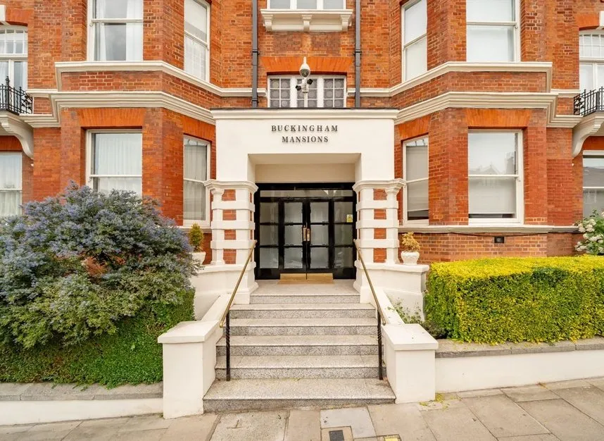 4 bed flat for sale — West End Lane, West Hampstead, NW6