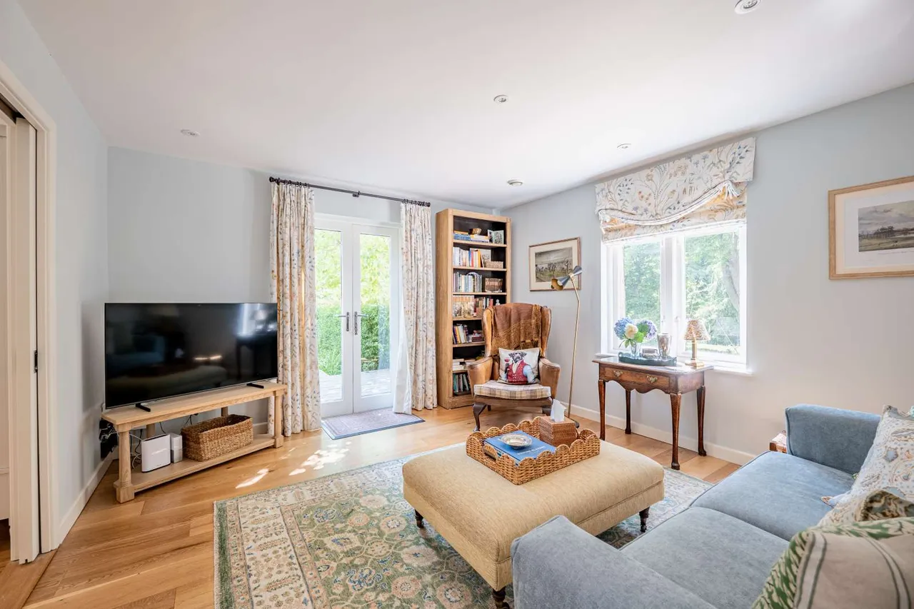 Stourpaine, Blandford Forum, Dorset, DT11 8PW, photo 6