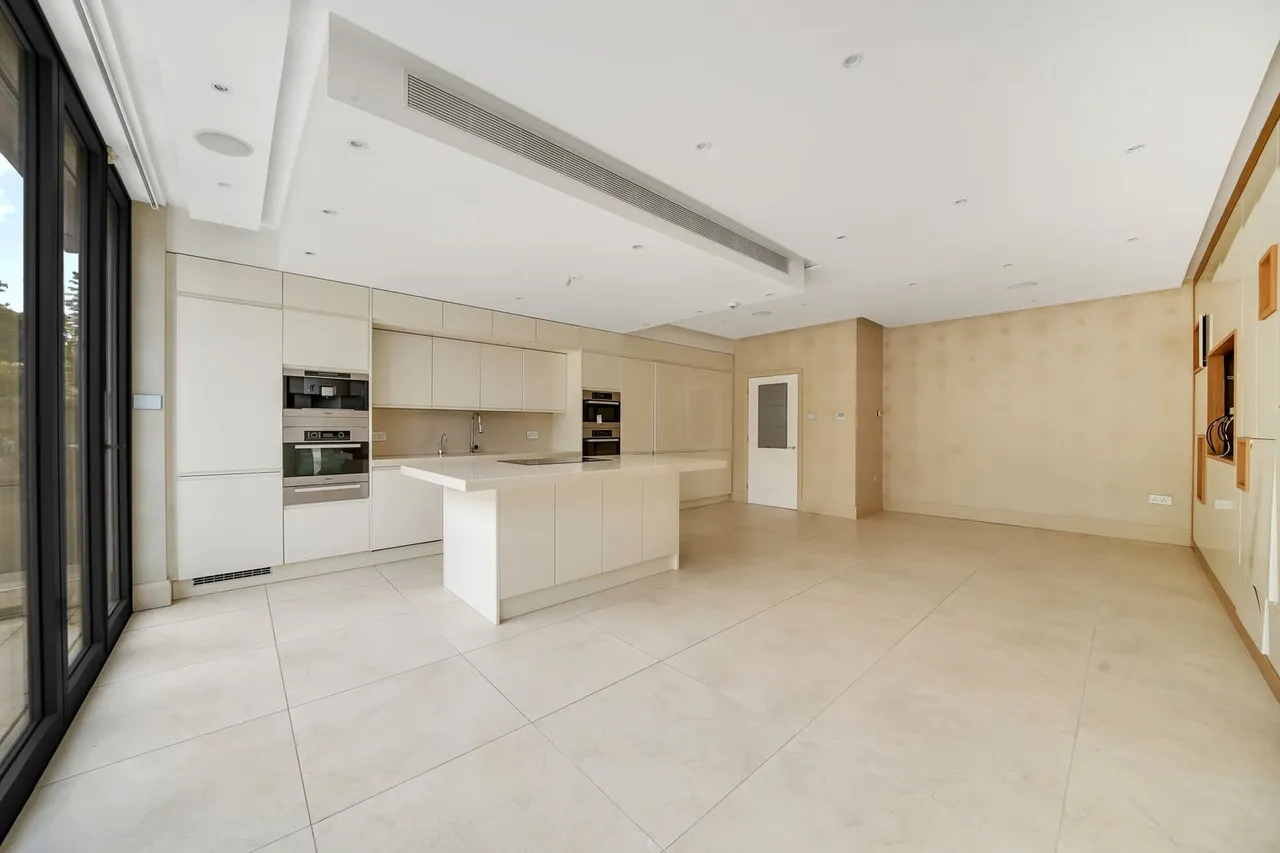 4 Buckingham Road, Wanstead, London, Greater London, E11 2EB, photo 11
