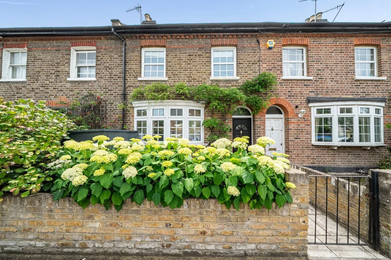 Alexandra Road, Richmond, TW9, photo 3