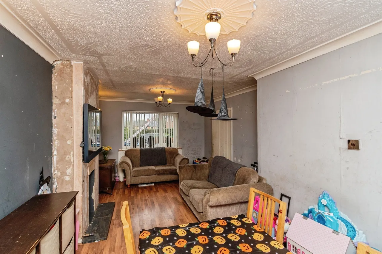 Beech Crescent, Wednesbury, WS10, photo 3