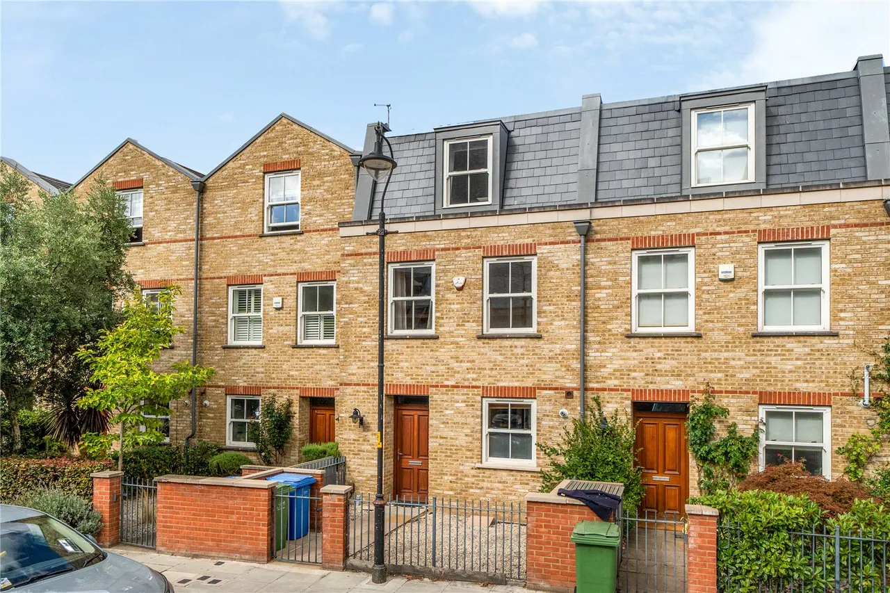 Pages Walk, London, SE1, photo 20