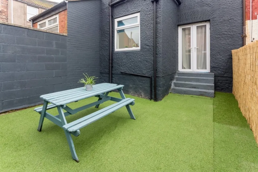 Binns Road, Liverpool, L13, photo 5