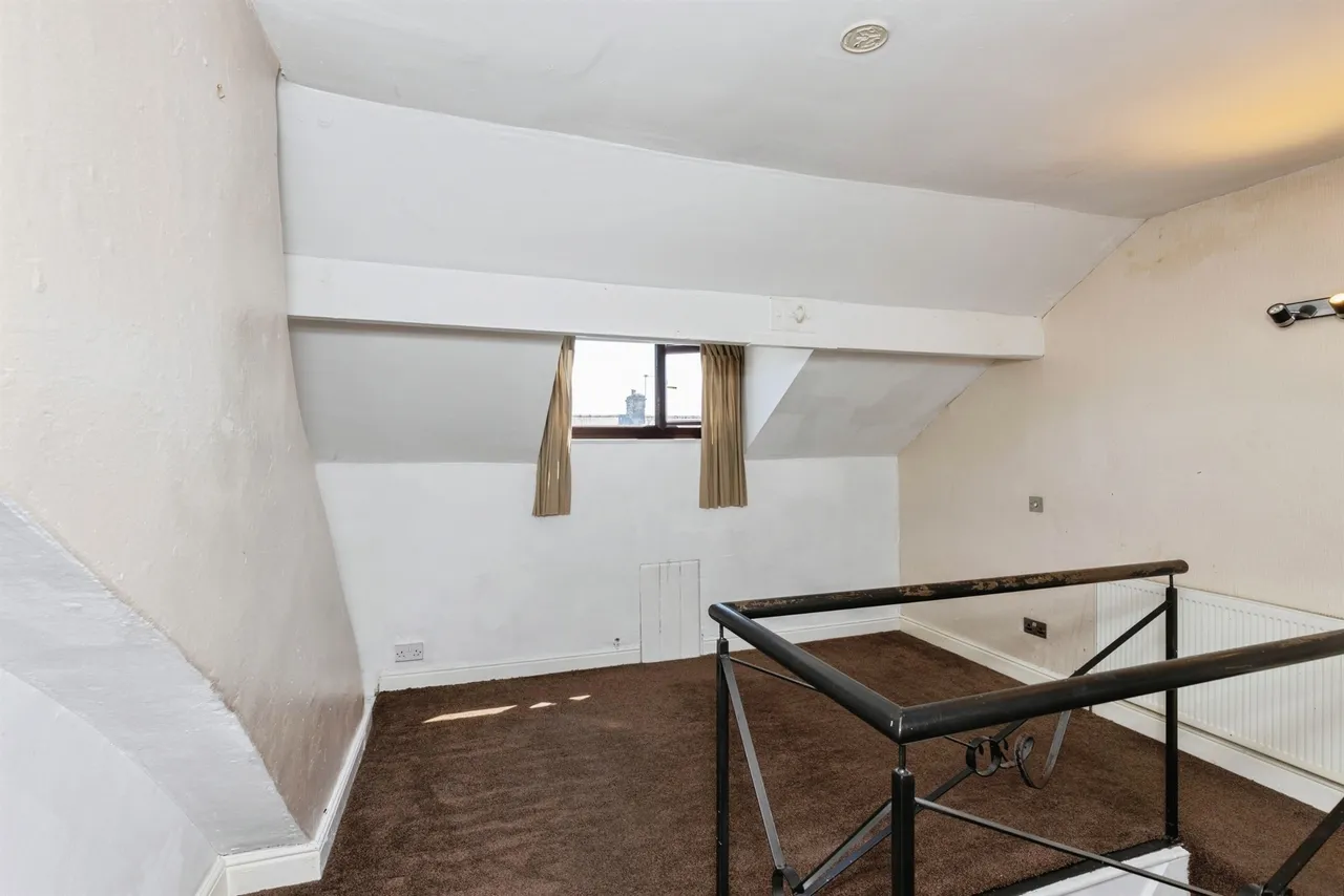 Runswick Terrace, Bradford, photo 10