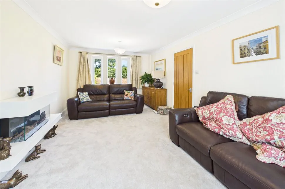 The Grove, Hallatrow, Somerset, BS39, photo 11