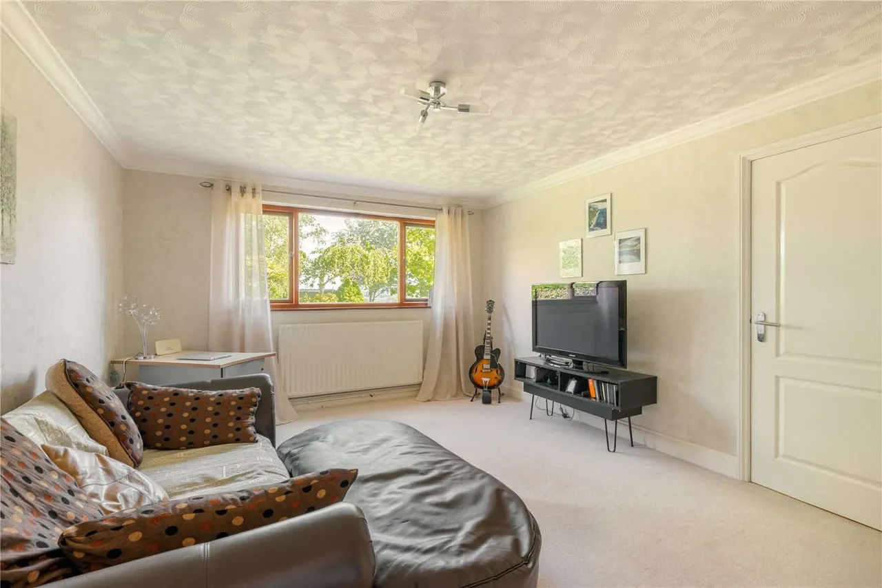 High Street, Abbotsley, PE19, photo 6