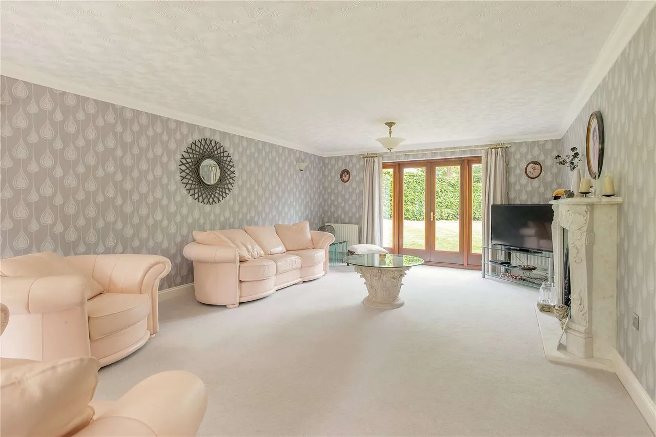 High Street, Abbotsley, PE19, photo 4