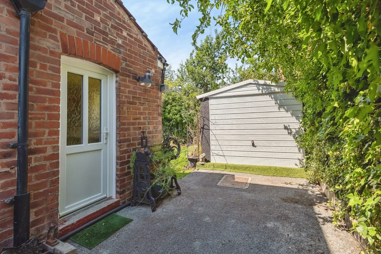 Birch Avenue, SALFORD, Lancashire, M6, photo 11