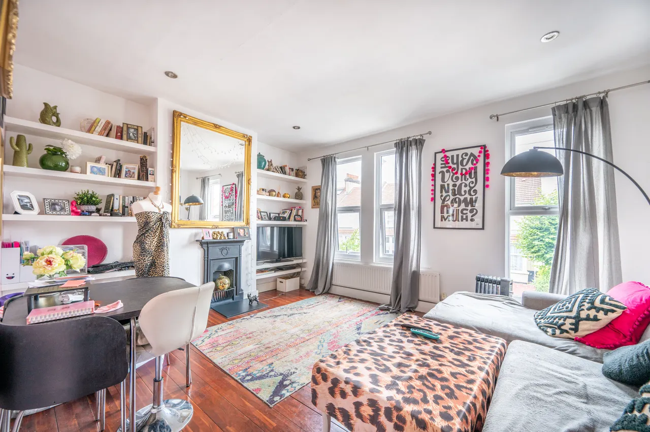 1 bed flat for sale, London, NW10