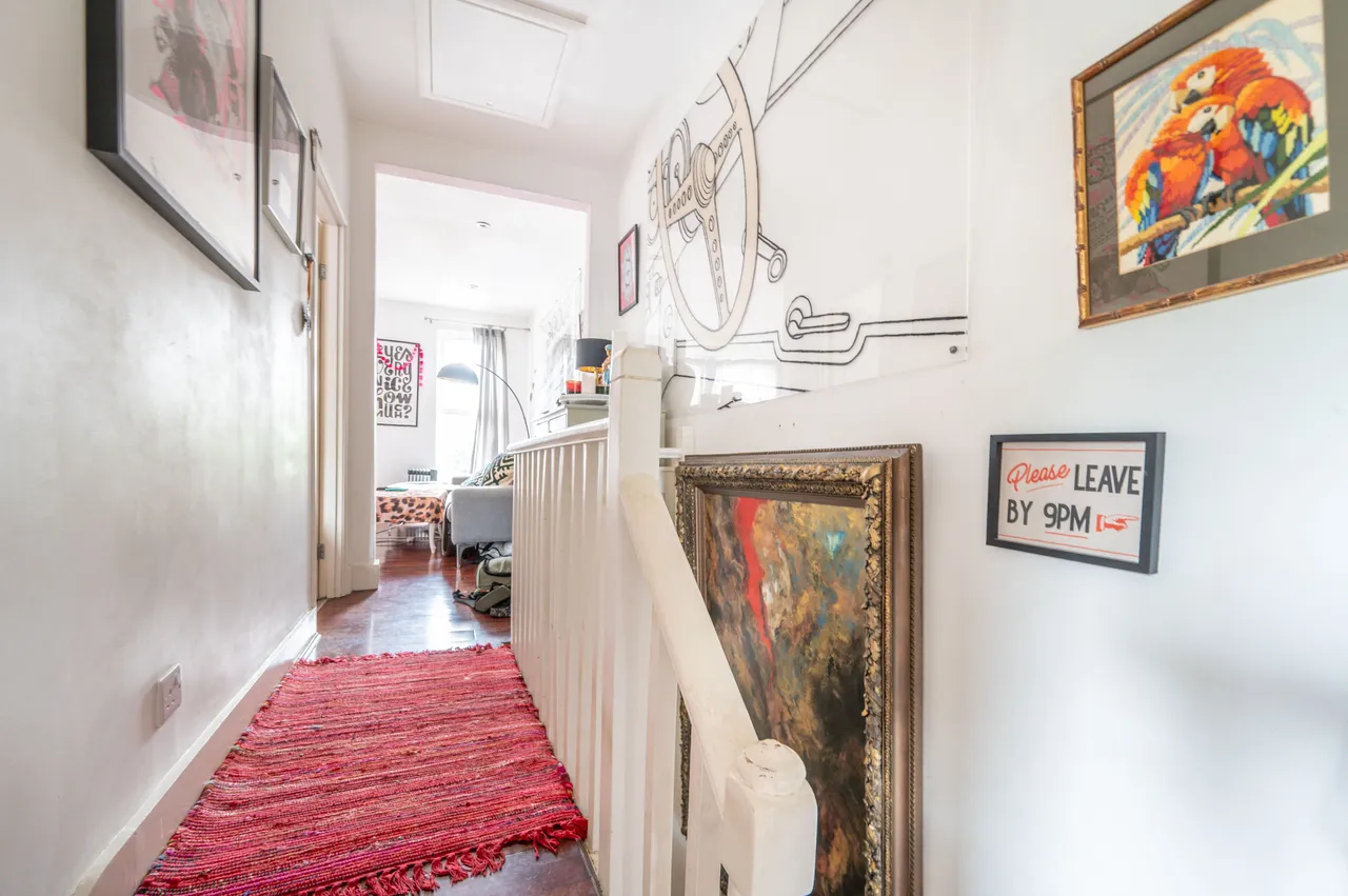 London, NW10, photo 6