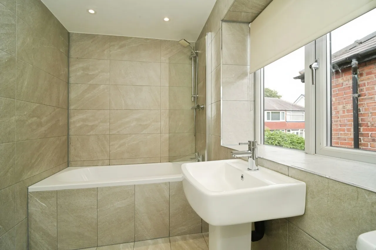 Malvern Close, MANCHESTER, Lancashire, M25, photo 9