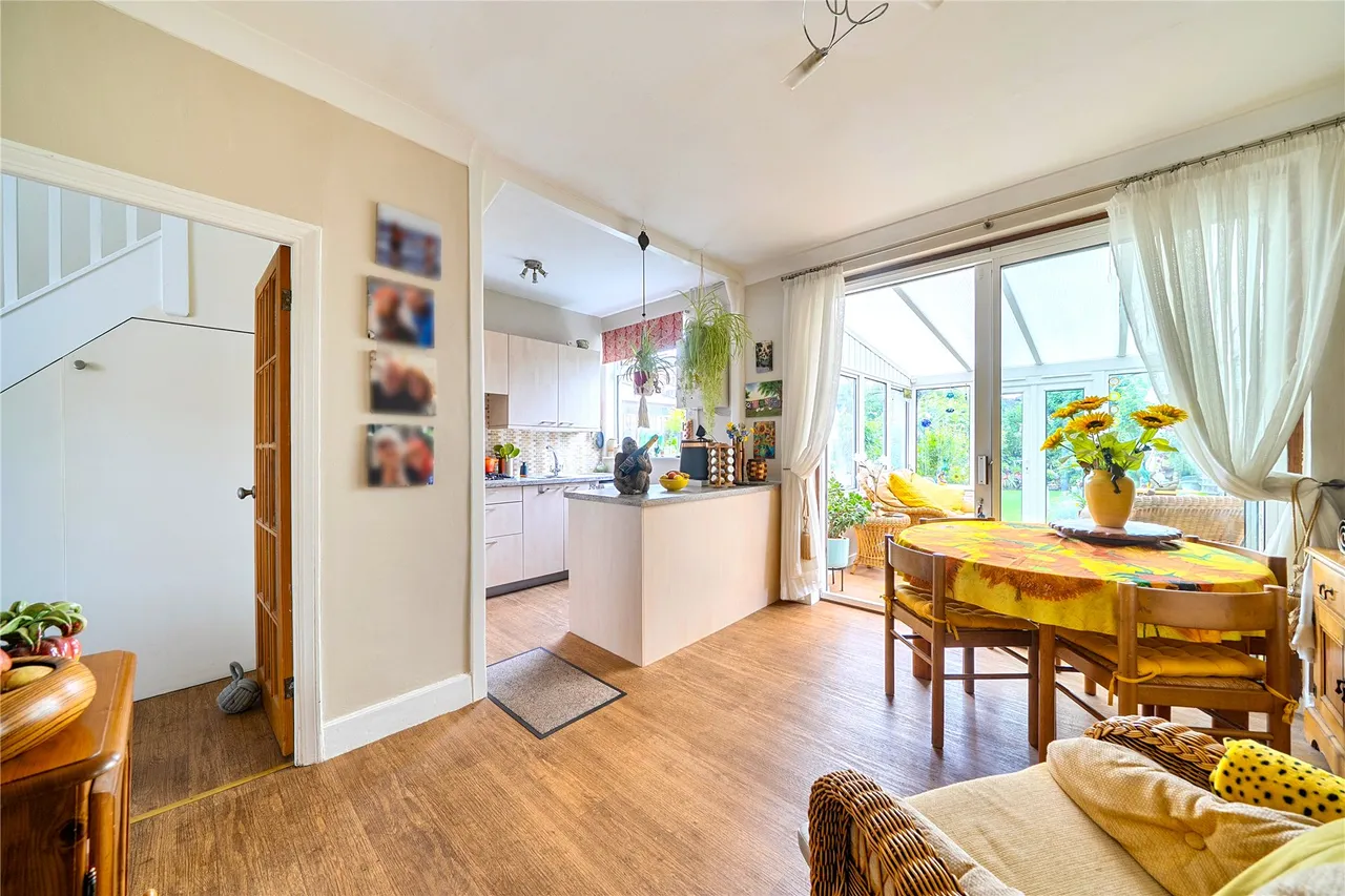 Largewood Avenue, Surbiton, KT6, photo 6