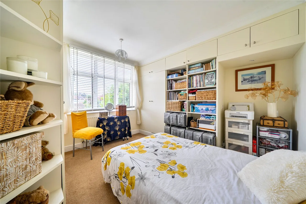 Largewood Avenue, Surbiton, KT6, photo 10