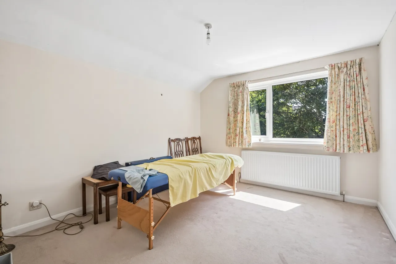 Farnham Common, Buckinghamshire, photo 15
