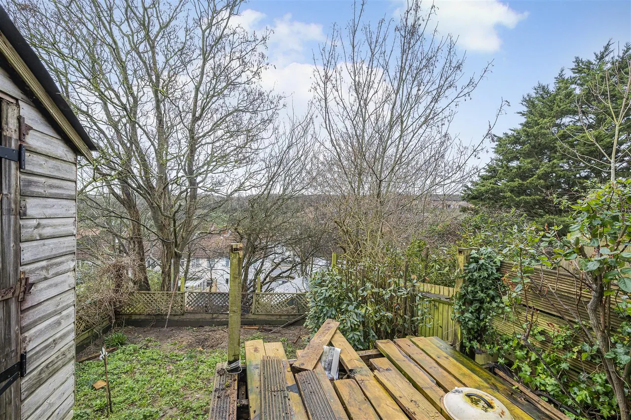 Hillcrest Road, Newhaven, photo 20