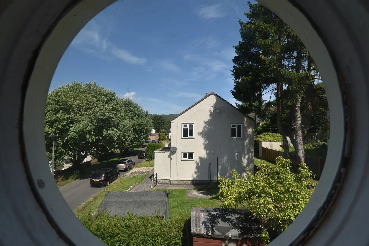 Elmhurst Estate, Batheaston, BA1, photo 17
