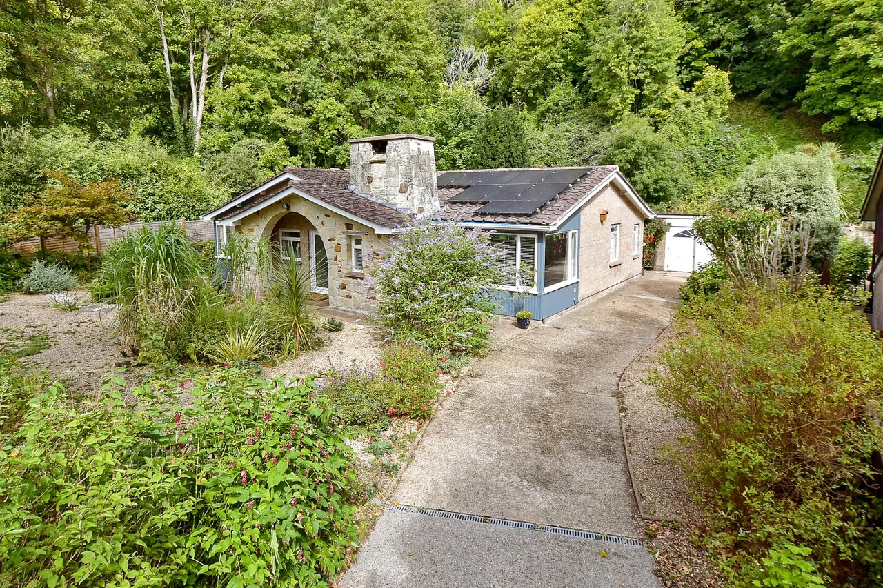 3 bed house for sale, St Lawrence, PO38