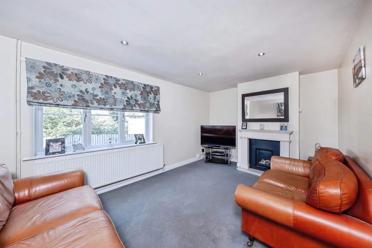 Dove Close, Newport Pagnell, photo 3